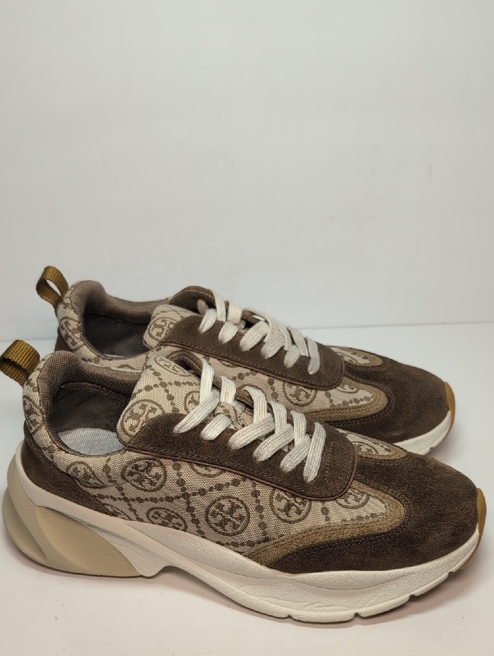 Tory Burch T Monogram Suede Good Luck Trainer sneakers womans size 8